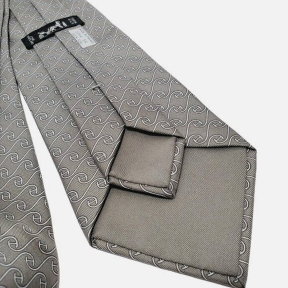 100% REAL HERMES TIE ~ SILVER GRAY w/ MODERN WHITE CURSIVE CLASSIC H LINKS XL - Picture 4 of 6